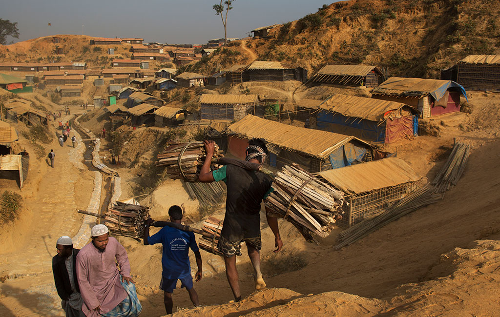 Thousands of Rohingya refugees who have fled Myanmar are now living in the huge make shift refugee camps