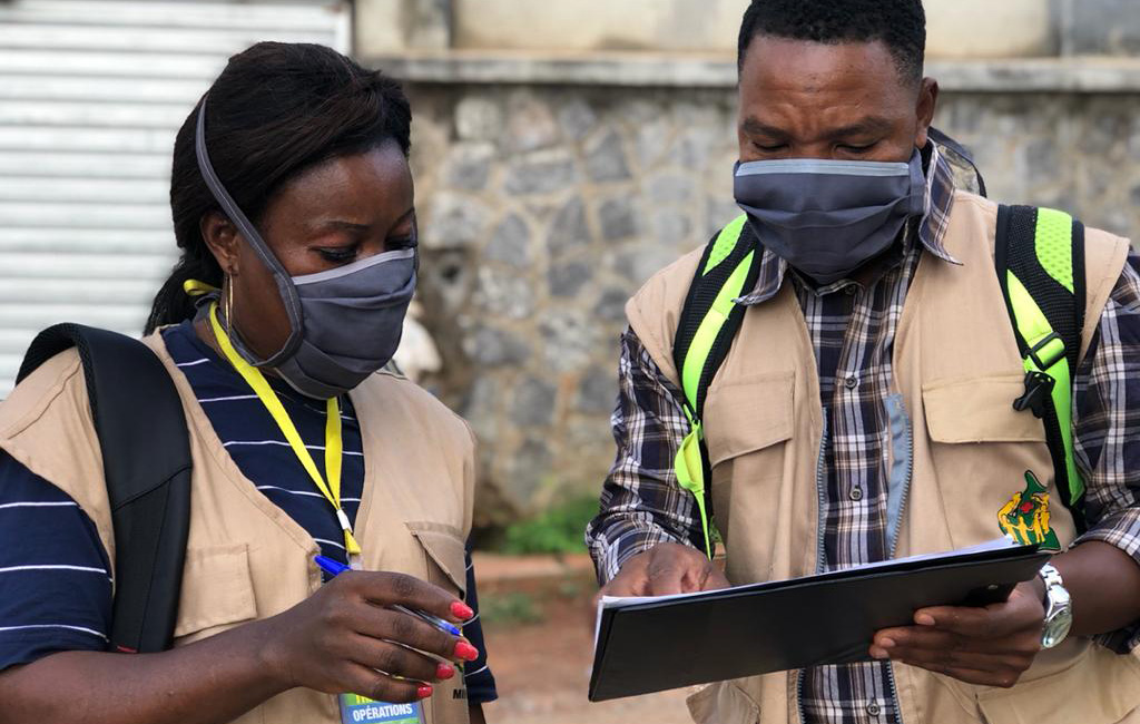 Action Against Hunger teams carrying out contact tracing in Cameroon.