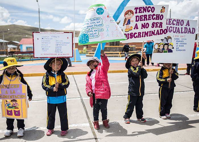 Children in Peru campaigning for change.
