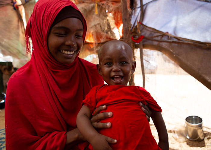 Halima and her mother Fatuma in Somalia. Halima recovered from life-threatening malnutrition thanks to the support of Action Against Hunger.