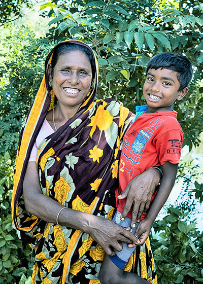 Sabuda and her grandson Mahfuz from Bangladesh.