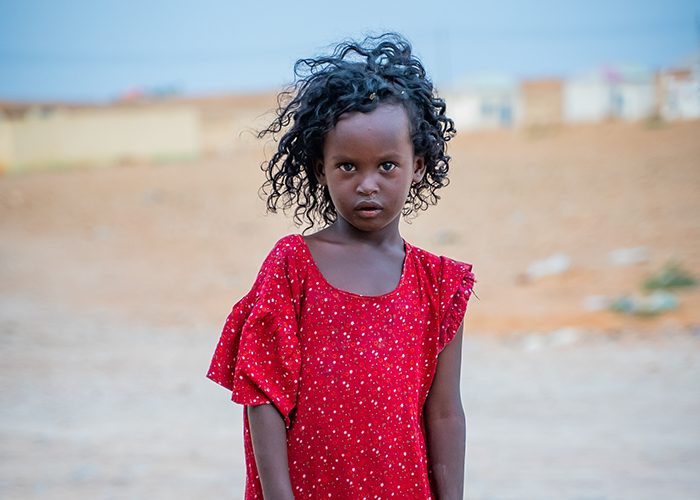 A picture of a girl in an internally displaced people's camp in Somalia.